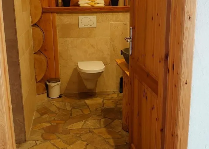 Eifelurlaub - Kanadisches Blockstamm Fuer 12 Personen Дом отдыха