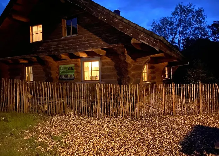 Дом отдыха Eifelurlaub - Kanadisches Blockstamm Fuer 12 Personen